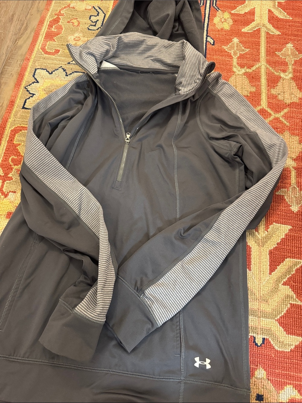 Under Armour Men’s Gray Quarter-Zip Hoodie Jacket